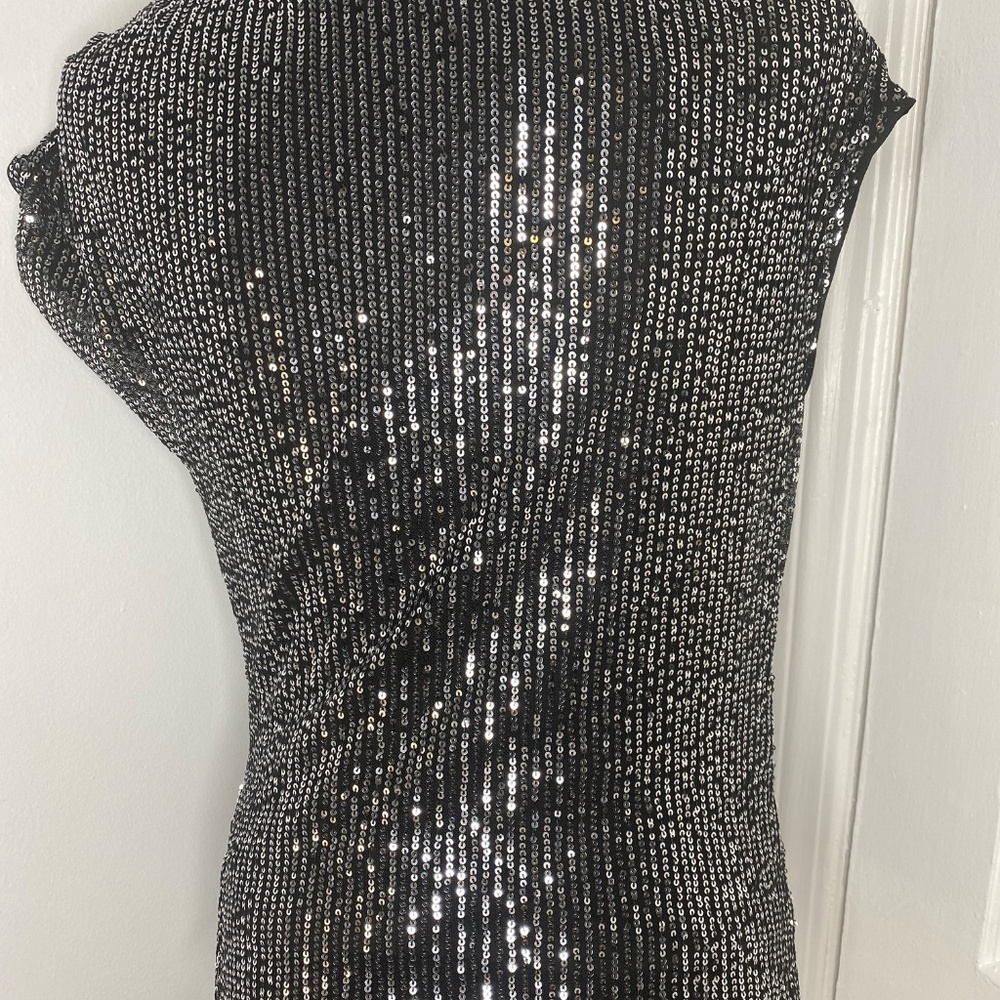 Grace Karin NWT Black & Silver Sequin Off Shoulder Top - Picture 4 of 8